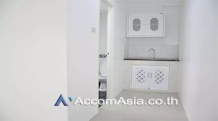 5  Office Space For Rent in Sukhumvit ,Bangkok BTS Phra khanong at Park Avenue AA14000